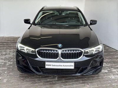 Schwarz Gebraucht 2022 BMW 320 Sport Line Kombi | 30.940 € (Fairer Preis)