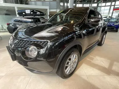 Gebraucht Nissan Juke N-Connecta 110 PS (80 kW) 2016 Black (m) SUV
