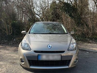 Gebraucht Renault Clio IV 75 PS (55 kW) 2012 Braun Limousine