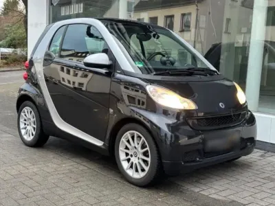 Gebraucht Smart ForTwo Coupé 71 PS (52 kW) 2011 Schwarz Coupé