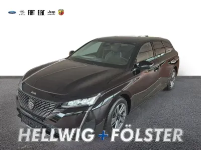 Gebraucht Peugeot 308 SW Allure 131 PS (96 kW) 2024 Schwarz Kombi