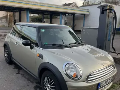 Używany Mini Cooper 120 KM (88 kW) 2009 Hatchback