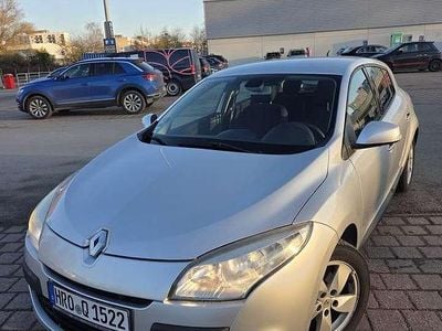Gebraucht 2008 Renault Mégane II Authentique Limousine | 5.100 € (Teuer)