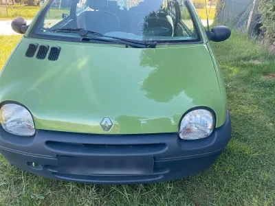 Używany Renault Twingo 58 KM (42 kW) 2003 Zielony Hatchback