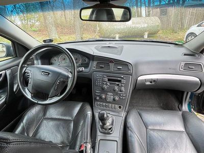 Gebraucht Volvo V70 140 PS (102 kW) 2002 Grün Kombi