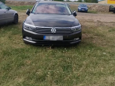 Gebraucht VW Passat 150 PS (110 kW) 2016 Braun Kombi