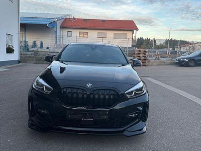Gebraucht BMW 120 M Sport 190 PS (139 kW) 2021 Schwarz Kleinwagen