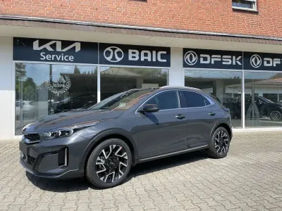 Neu Kia XCeed Exclusive 150 PS (110 kW) 2026 Grau SUV
