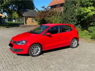 Gebraucht VW Polo 90 PS (66 kW) 2010 Rot Kleinwagen
