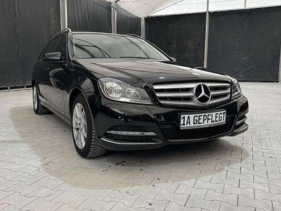 Gebraucht Mercedes C180 156 PS (114 kW) 2011 Schwarz Kombi