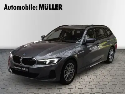 Gebraucht BMW 318 Shadowline 150 PS (110 kW) 2024 Skyscraper grau metallic Kombi