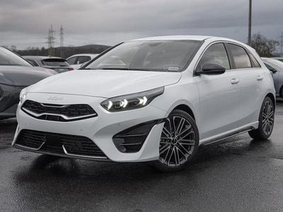 Nouă Kia Ceed GT-Line 140 CP (102 kW) 2026 Alb Hatchback