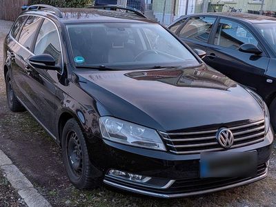 Gebraucht VW Passat Comfortline 140 PS (102 kW) 2012 Schwarz Kombi