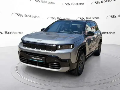 Gebraucht Jeep Compass 145 PS (106 kW) 2026 Yosemite mit dach in vulcano schwarz SUV