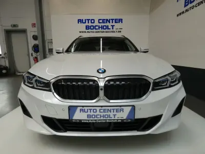 Gebraucht BMW 320 Sport Line 190 PS (139 kW) 2025 Weiß Limousine