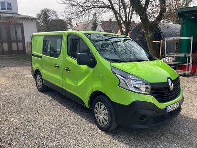 Gebraucht Renault Trafic 125 PS (91 kW) 2015 Grün Van / Kleinbus