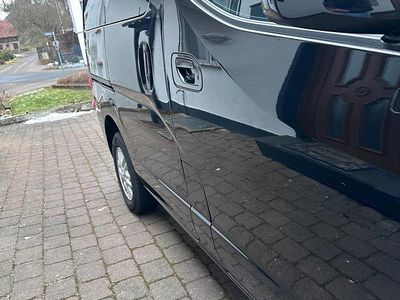 Gebraucht Nissan Evalia 110 PS (80 kW) 2012 Schwarz Van / Kleinbus