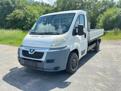 Gebraucht Peugeot Boxer 101 PS (74 kW) 2010 Weiß Van