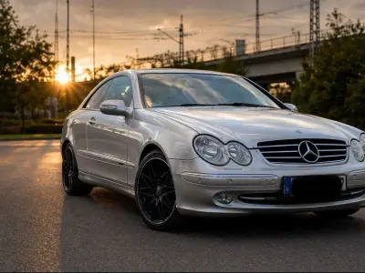 Gebraucht Mercedes CLK240 Avantgarde 170 PS (125 kW) 2004 Grau Coupé