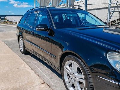 Mercedes E500