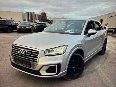 Silber Gebraucht 2018 Audi Q2 Design SUV | 23.890 € (Fairer Preis)