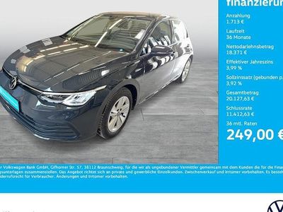 Gebraucht VW Golf VIII Life 131 PS (96 kW) 2022 Grau Limousine