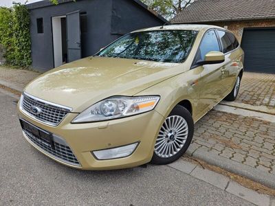 gebraucht Ford Mondeo 2,0 Ghia Turnier