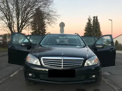 Gebraucht Mercedes C200 136 PS (100 kW) 2009 Schwarz Kombi