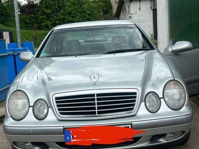 gebraucht Mercedes CLK320 Coupe Elegance