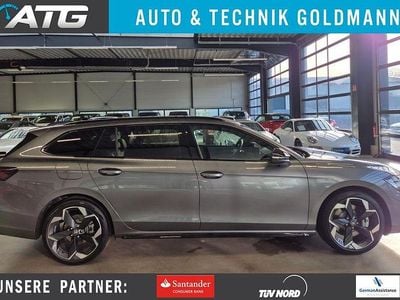 Neu Skoda Superb SportLine 193 PS (141 kW) 2025 Graphite grey Kombi