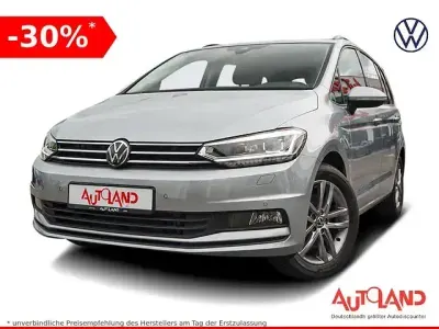 Gebraucht VW Touran 150 PS (110 kW) 2025 Oystersilbermet. Van / Kleinbus