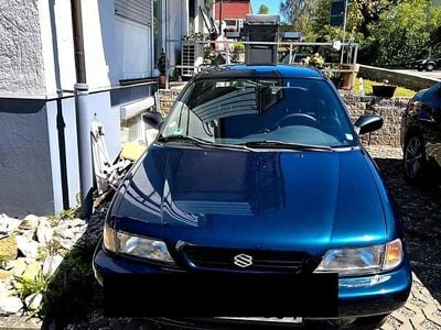 Usata Suzuki Baleno 86 CV (63 kW) 1996 Blu Berlina