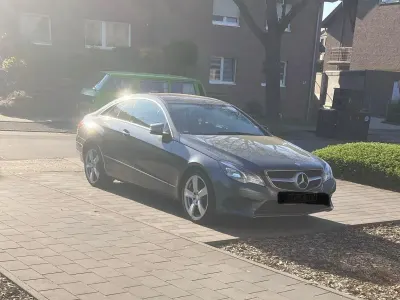 Usata Mercedes E200