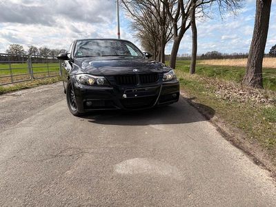 Second-hand BMW 325 M Sport 218 CP (160 kW) 2006 Negru Berlinǎ
