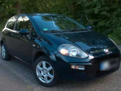 Gebraucht Fiat Punto Evo 69 PS (50 kW) 2012 Blau Kleinwagen