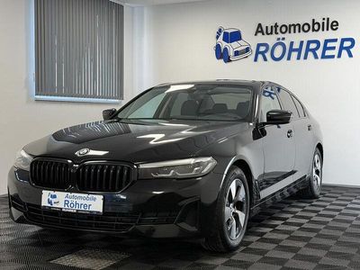 Gebraucht BMW 520 Sport Line 184 PS (135 kW) 2021 Schwarz black sapphire metallic (475) (metallic) Limousine