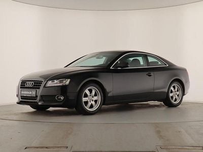 Gebraucht Audi A5 Ambiente 160 PS (117 kW) 2011 Phantomschwarz perleffekt Coupé
