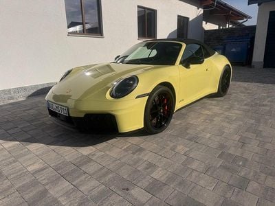 Gebraucht Porsche 911 Carrera 4 GTS 541 PS (397 kW) 2025 Gelb Cabrio