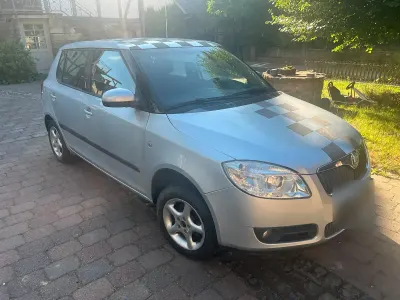 Gebraucht Skoda Fabia 84 PS (61 kW) 2007 Silber Coupé