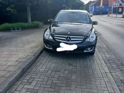 Gebraucht Mercedes R320 172 PS (126 kW) 2007 Schwarz Kombi