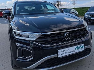 Gebraucht VW T-Roc Life 150 PS (110 kW) 2025 Deep black perleffekt SUV