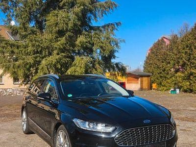 Gebraucht Ford Mondeo Vignale 179 PS (131 kW) 2016 Schwarz Limousine