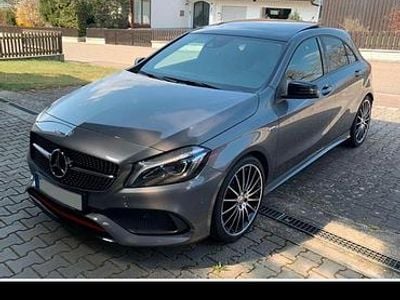 Gebraucht Mercedes A250 AMG 218 PS (160 kW) 2017 Grau Limousine