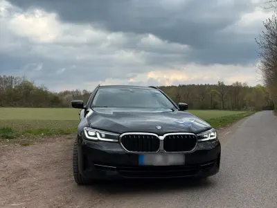 Gebraucht BMW 520 204 PS (150 kW) 2021 Schwarz Limousine