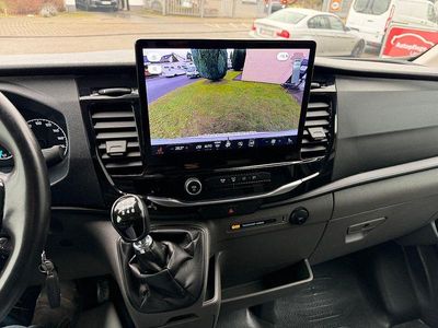 Second-hand Ford Transit Trend 131 CP (96 kW) 2023 Alb Monovolum