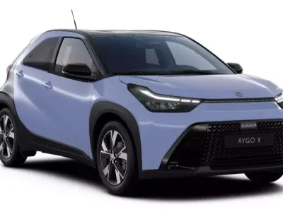 Gebraucht Toyota Aygo X 116 PS (85 kW) 2026 Lavender purple SUV