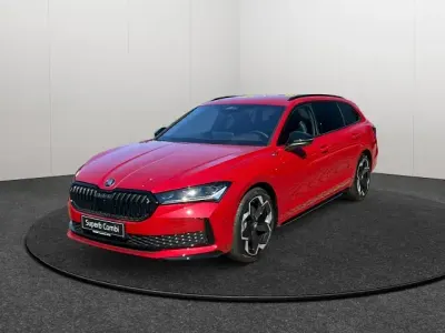 Neu Skoda Superb SportLine 204 PS (150 kW) 2026 Carmine rot metallic Kombi