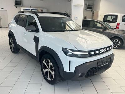 Używany Dacia Duster Journey 141 KM (103 kW) 2025 Biały SUV