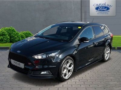 Usata Ford Focus ST 185 CV (136 kW) 2017 Nero Station wagon