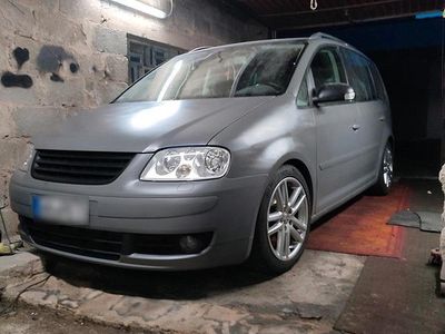 Gebraucht VW Touran 105 PS (77 kW) 2005 Grau Van / Kleinbus